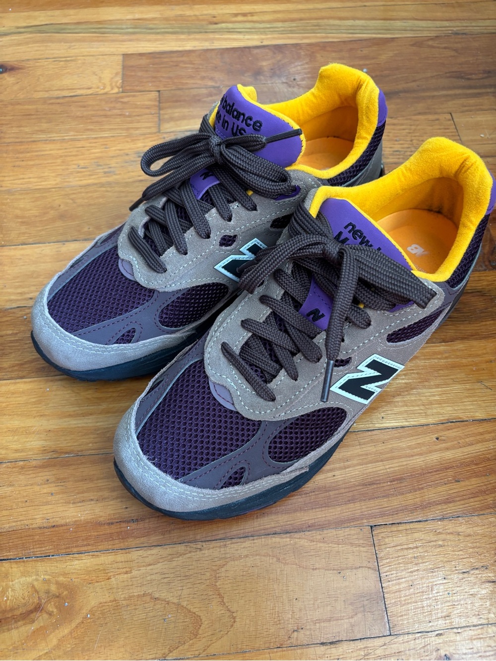 New Balance 993 MiUSA Mushroom Midnight Violet